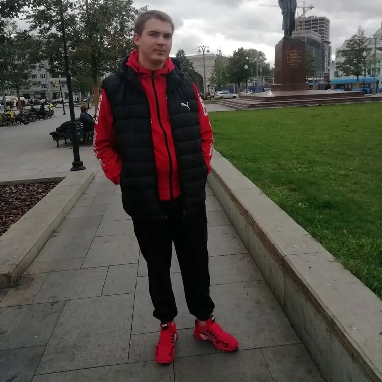  23988499  Maksim, 28 ,    