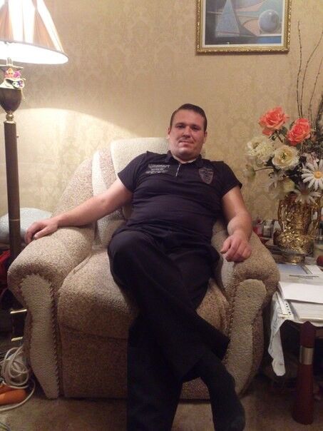  5205329  Roman, 46 ,    --