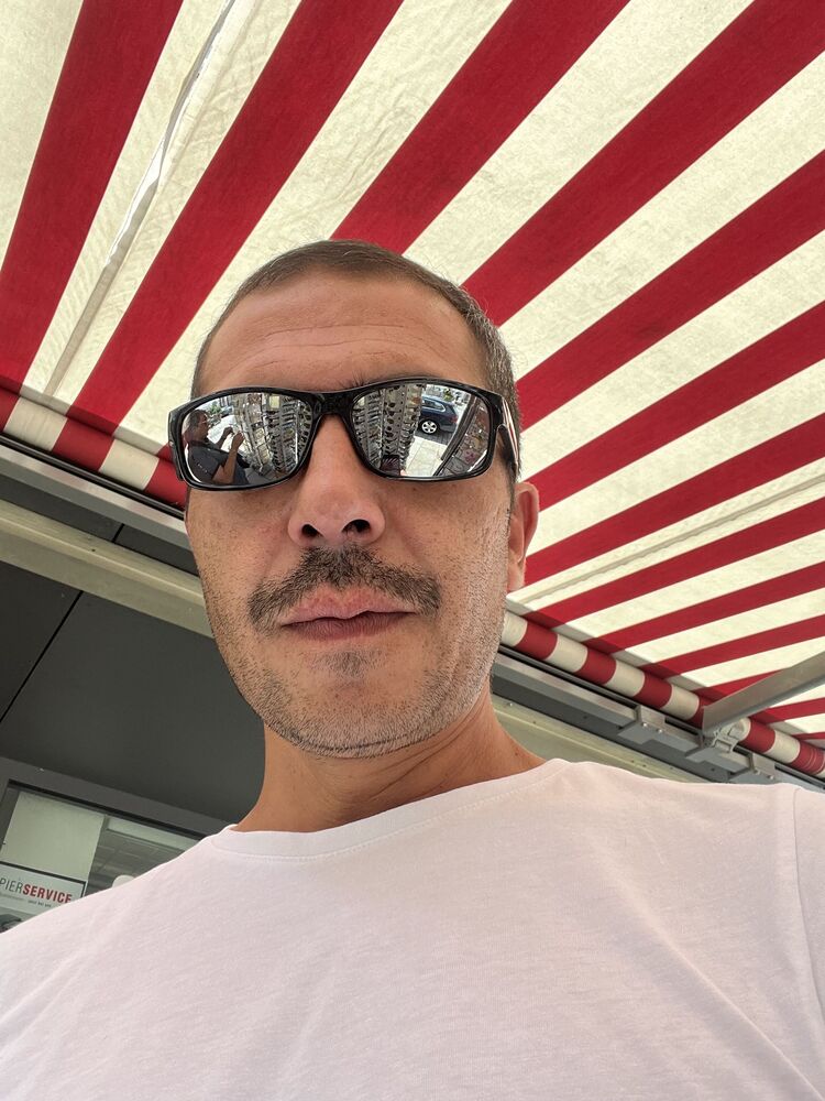  45979189  Rauf, 41 ,    Donauworth