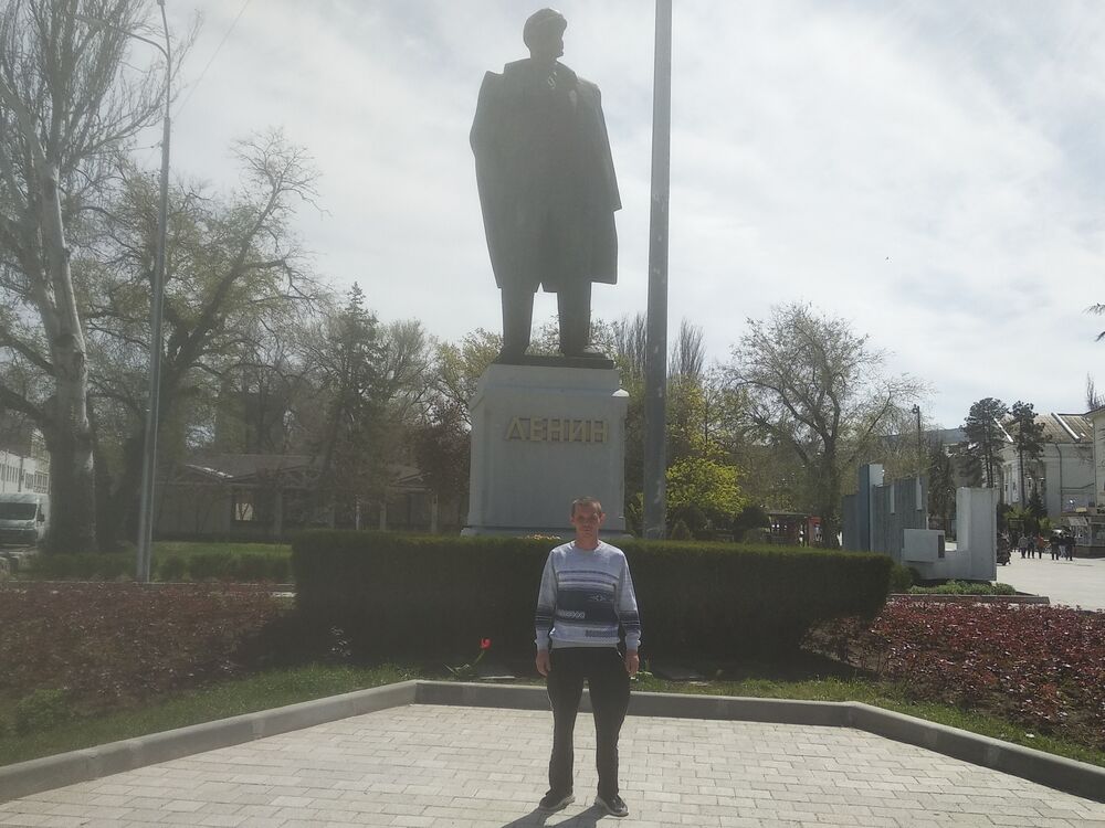  ,   Sergej, 39 ,   ,   , c 