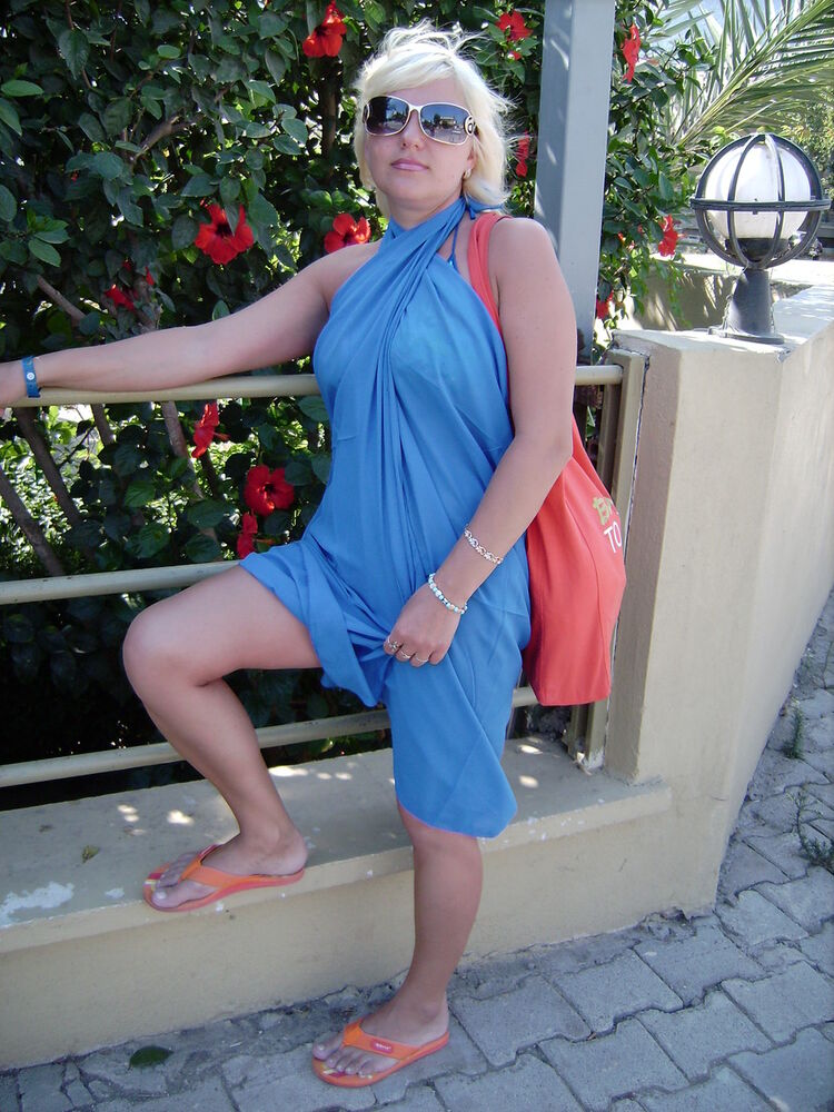  4676829  Iryna, 49 ,    