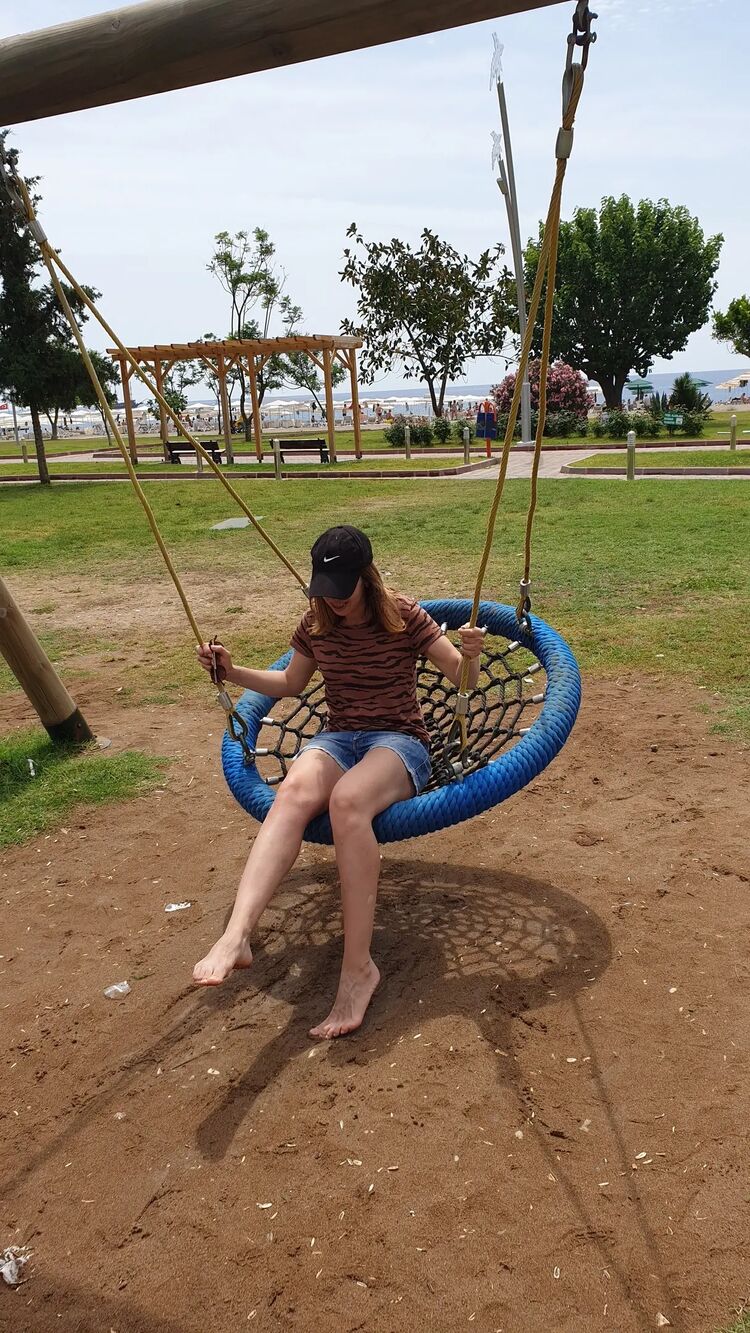  ,   Fjgrkki, 27 ,   ,   