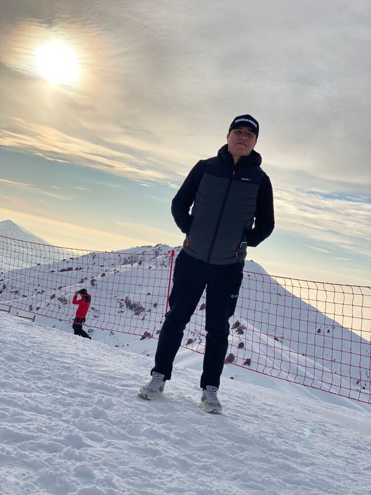  26230399  Baxti, 30 ,    