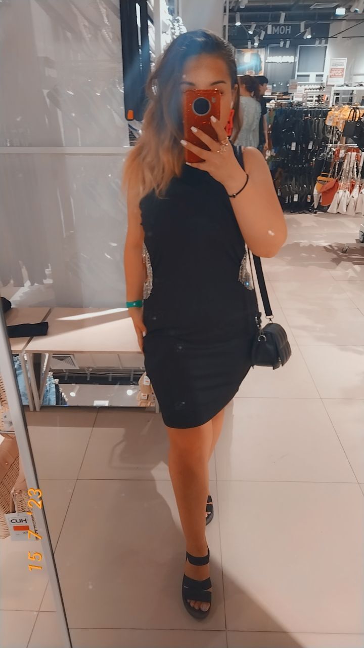  36027929  , 25 ,    