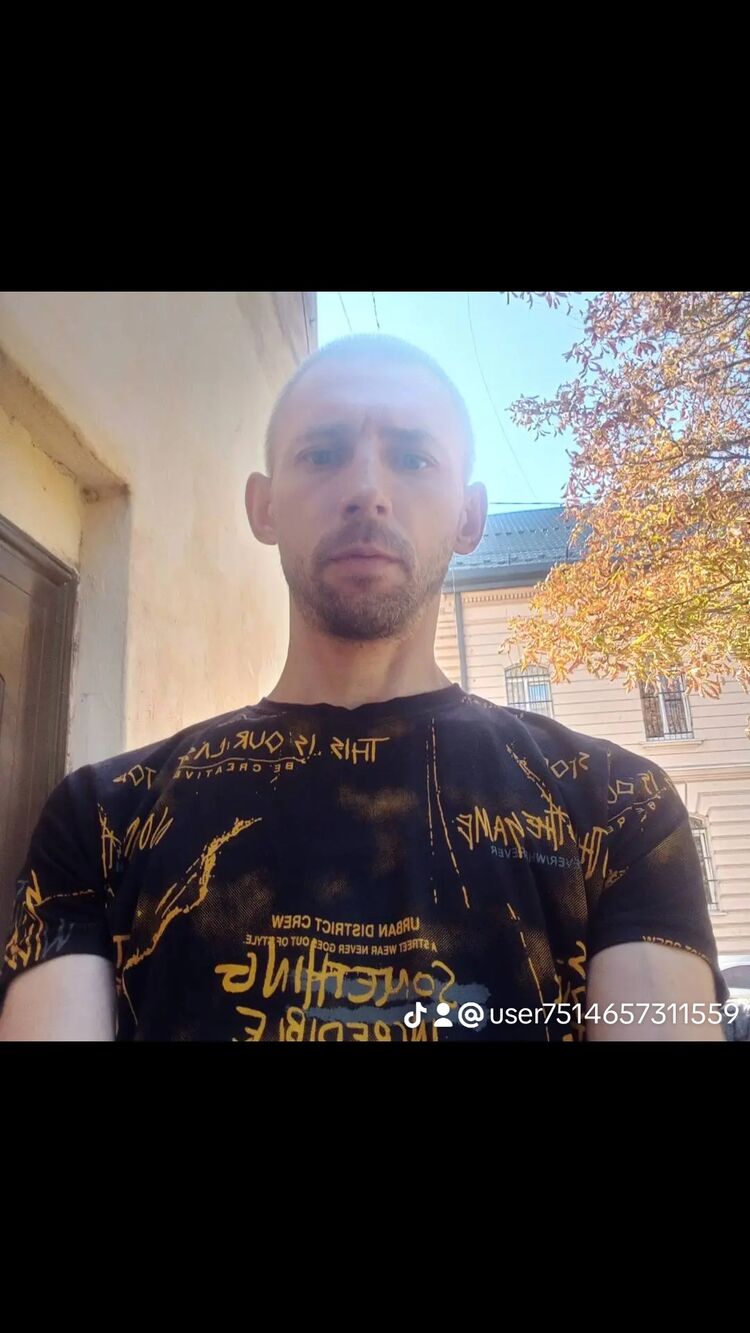  46786589  , 40 ,    
