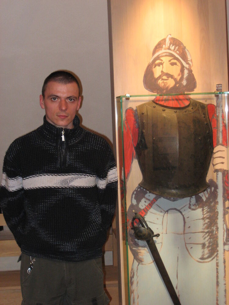  ,   Guevara, 44 ,  