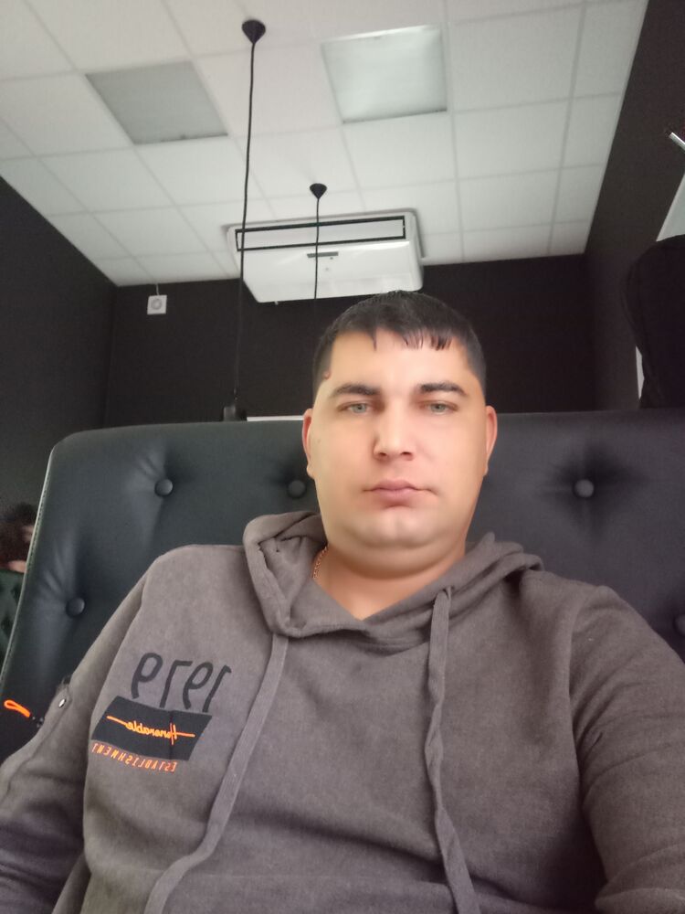 ���� 24962369 ������� Una, 37 ���, ���� ���������� � ��������