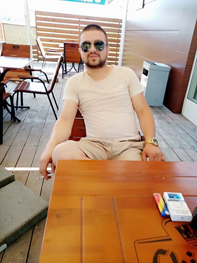  ,   Cristian, 27 ,   ,   , c , 