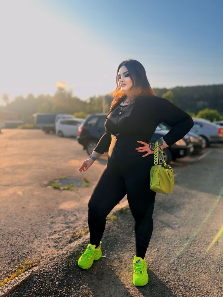  52351539  Tlepcuk, 32 ,    