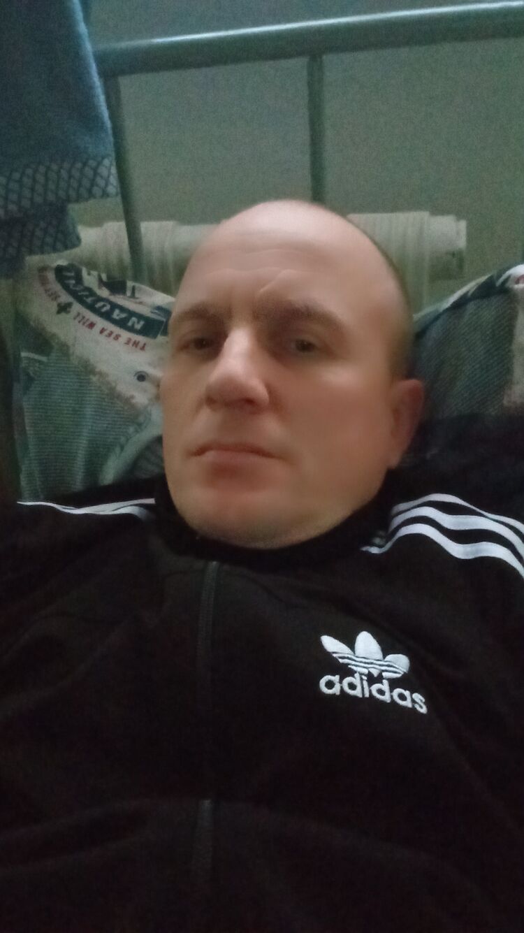  48181809  , 42 ,    