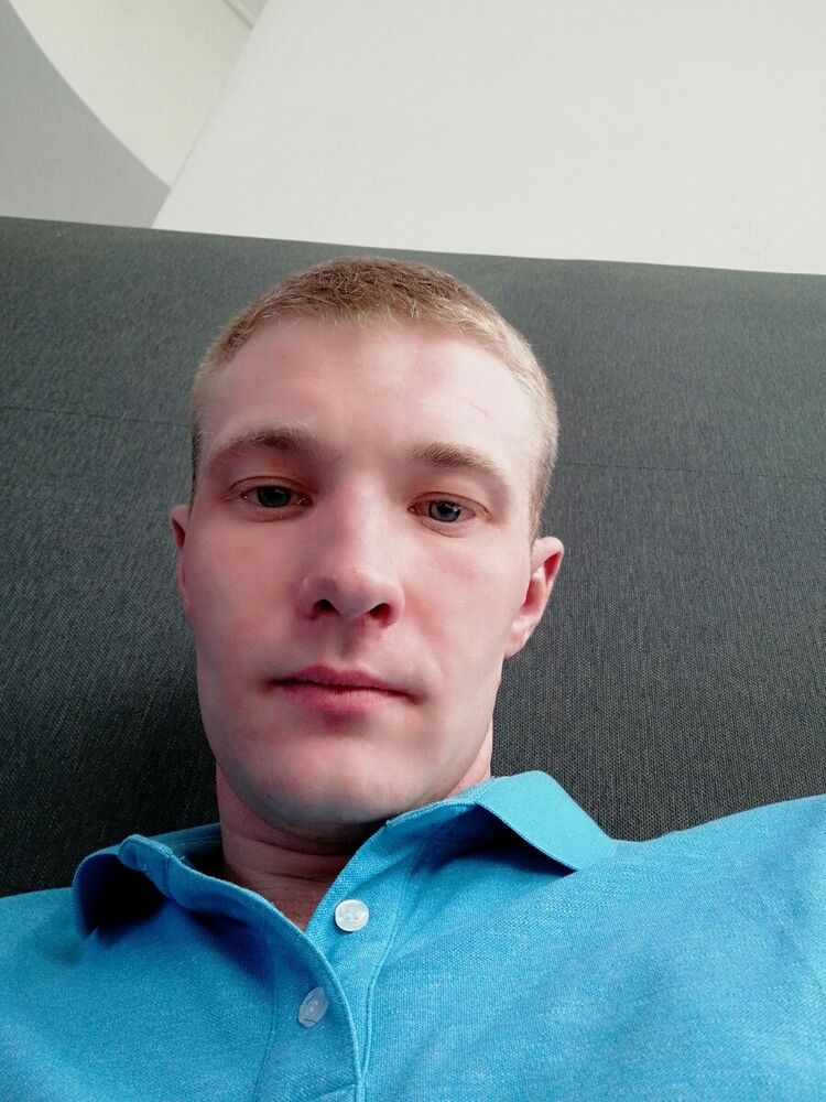  21352139  , 33 ,    