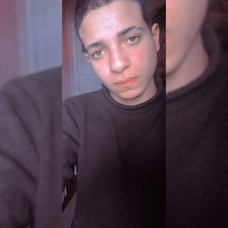  41588249  Mahmoud, 22 ,    Gobelins