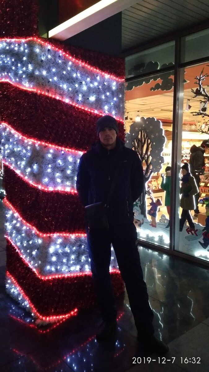  ,   ALEX, 40 ,     , c 