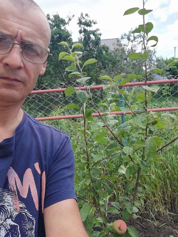  ,   Alex, 50 ,   ,   