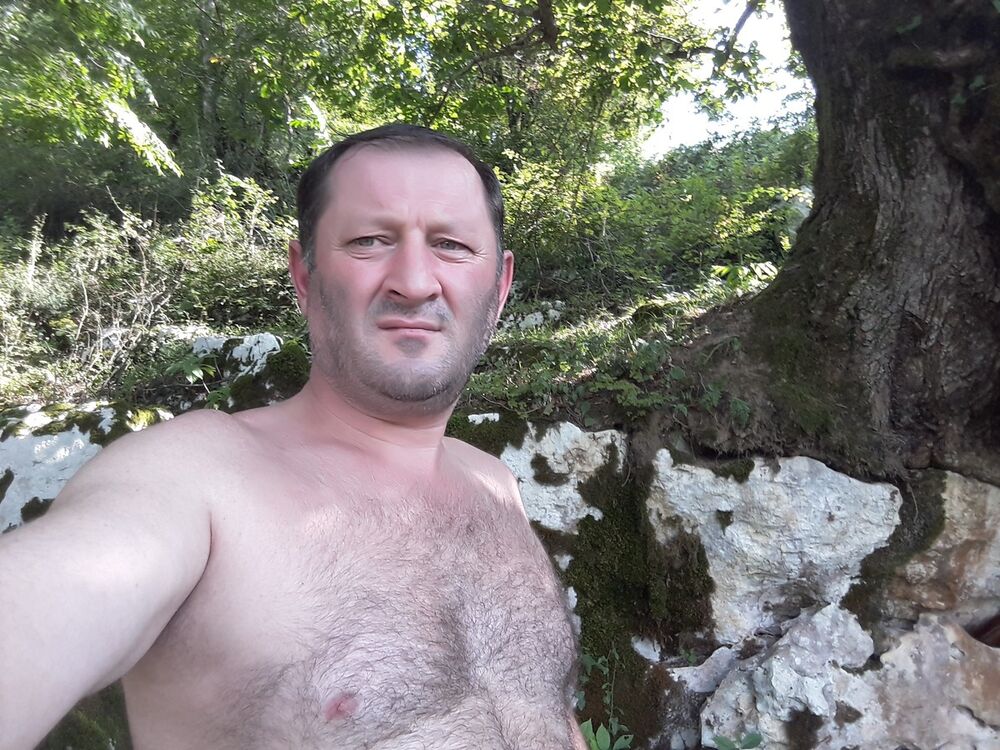  17845369  Qartveli, 49 ,    
