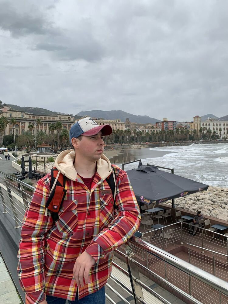  ,   Bogdan, 28 ,   ,   , c 