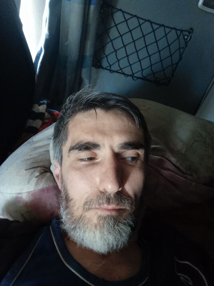  52082159  , 44 ,    -