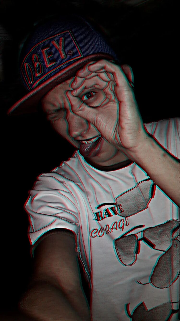 35125579  , 32 ,    