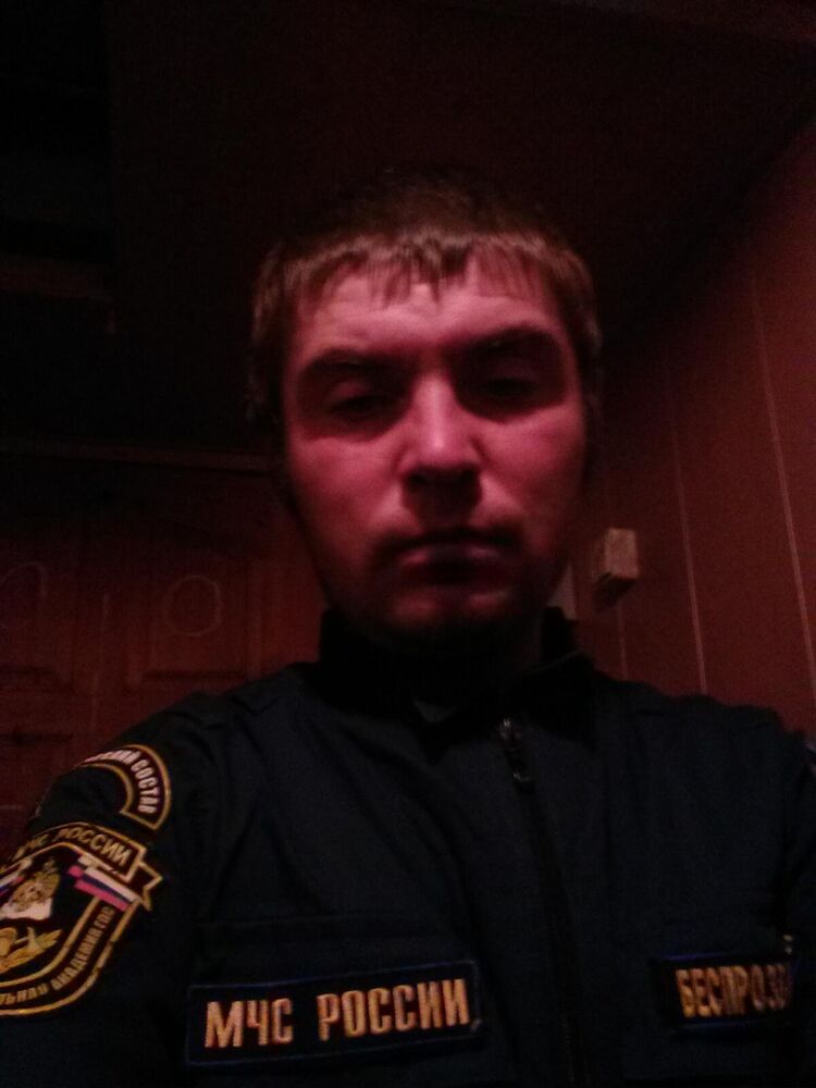  40598079  , 34 ,    