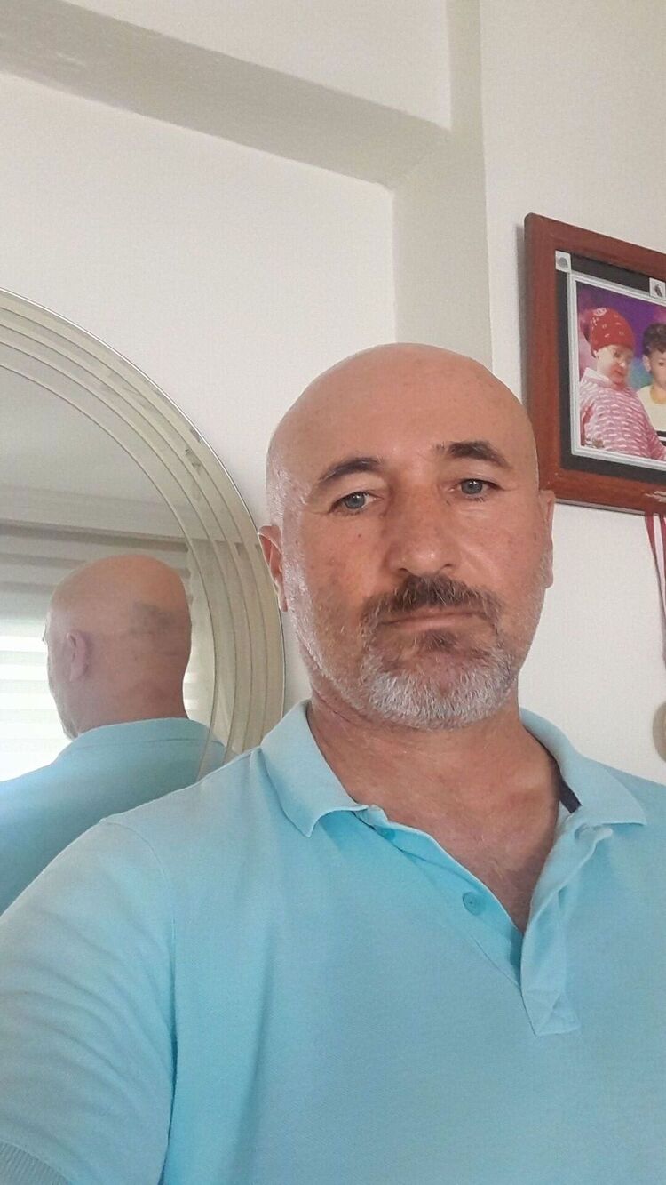  44979689  Teyfik, 54 ,    