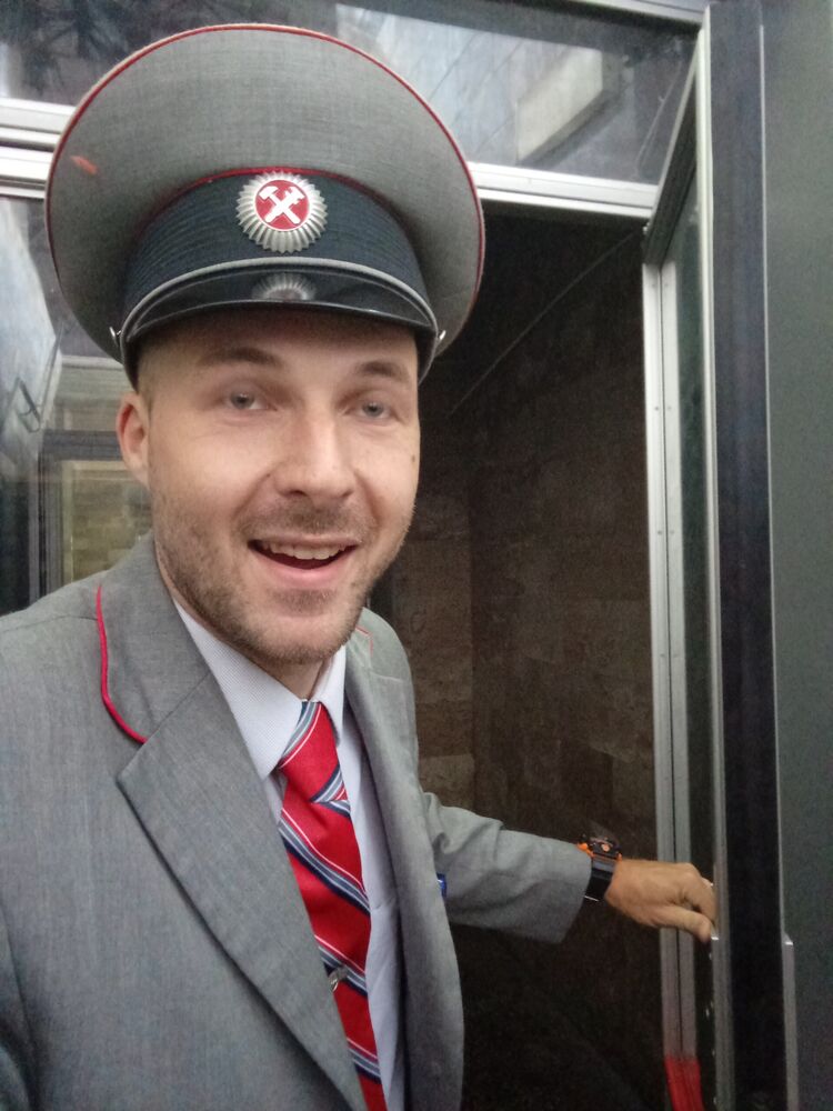 ���������� ���, ���� ������� Ҹ��, 33 ����, ������������ ��� ����� � ���������, c�������� ���������