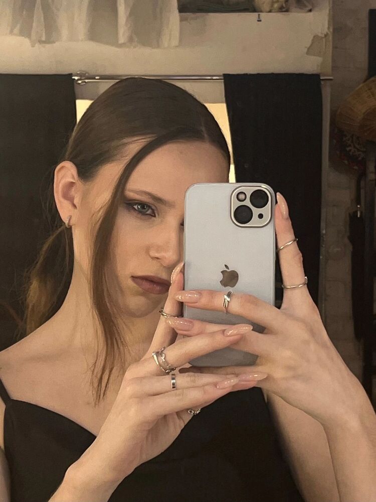  -,   , 25 ,   ,   