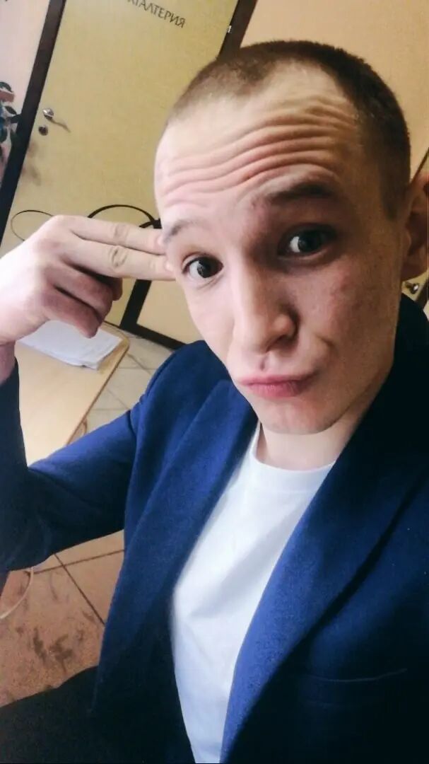  49948359  Vlad, 27 ,    
