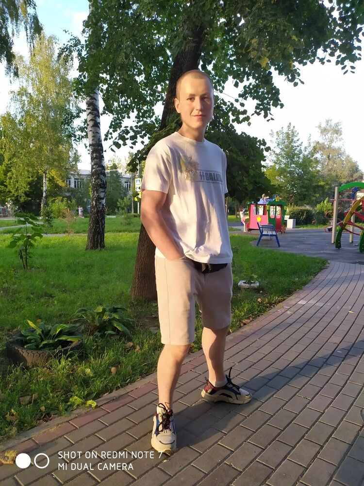  28828899  , 27 ,    