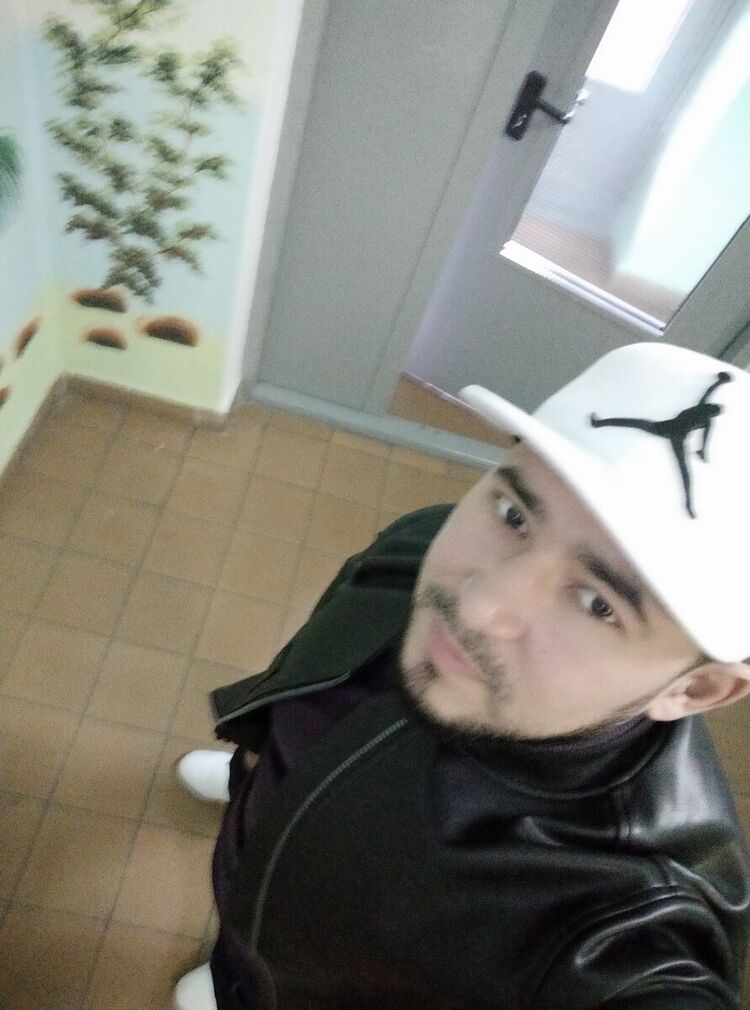  21211599  , 34 ,    