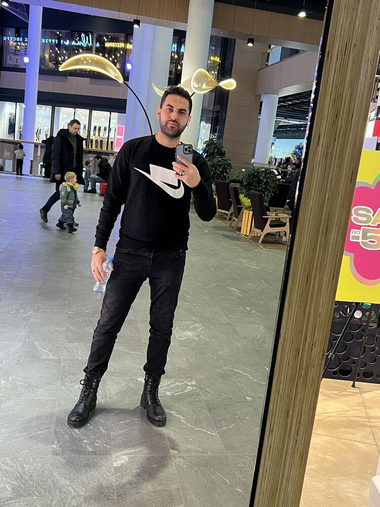  ,   , 28 ,   ,   
