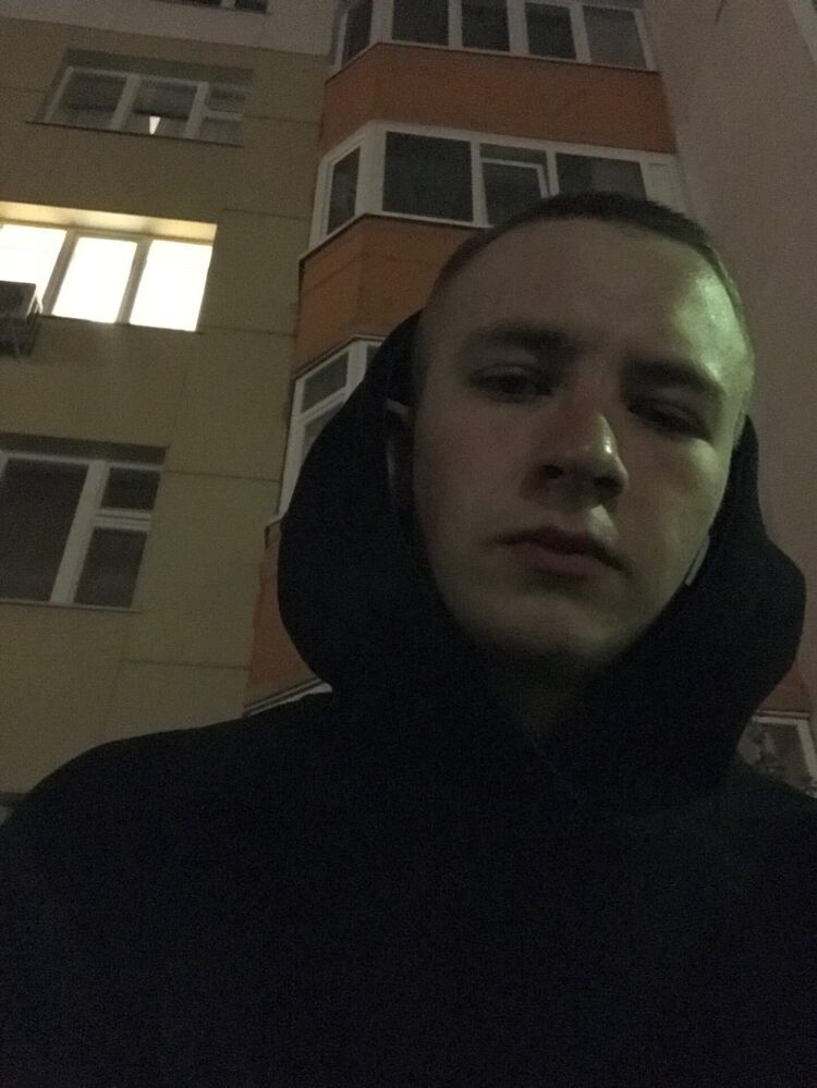 32523379  , 23 ,    