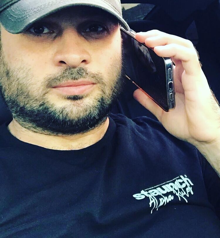  37948989  EMIR TURK, 39 ,    