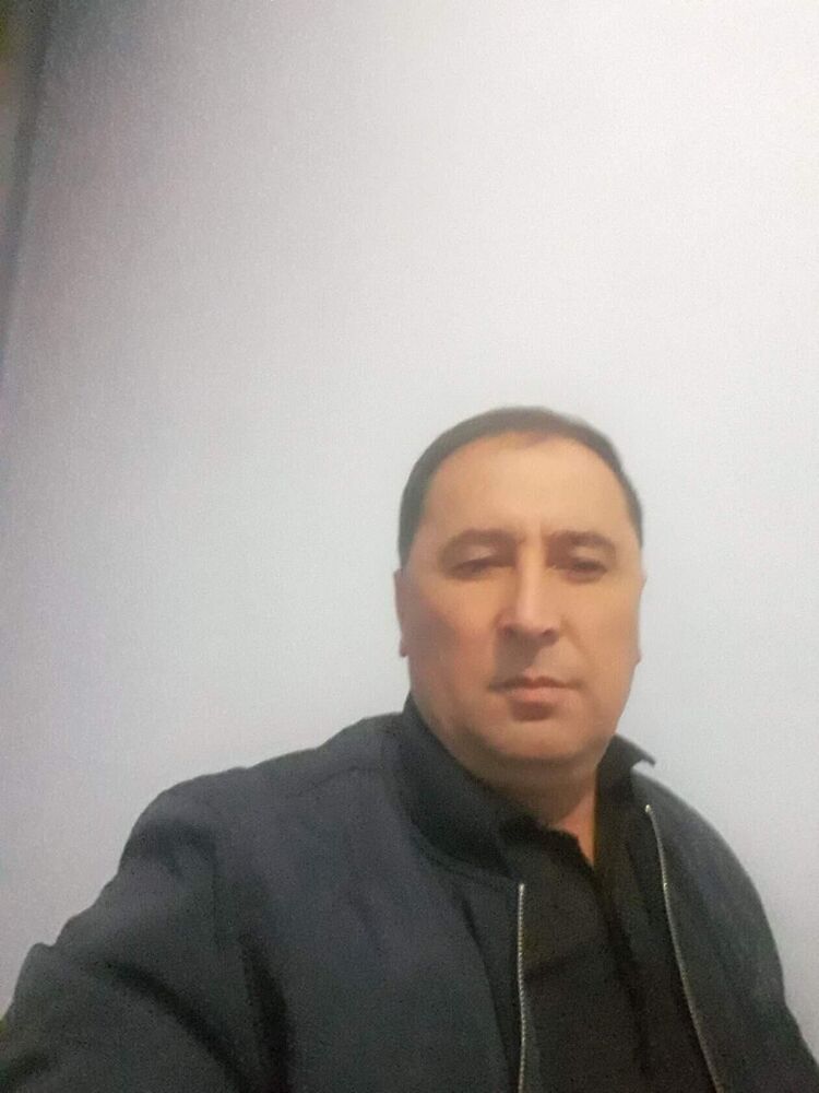  45648179  , 52 ,    