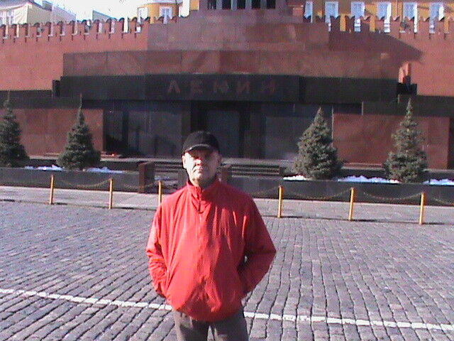  ,   Oleg, 58 ,   