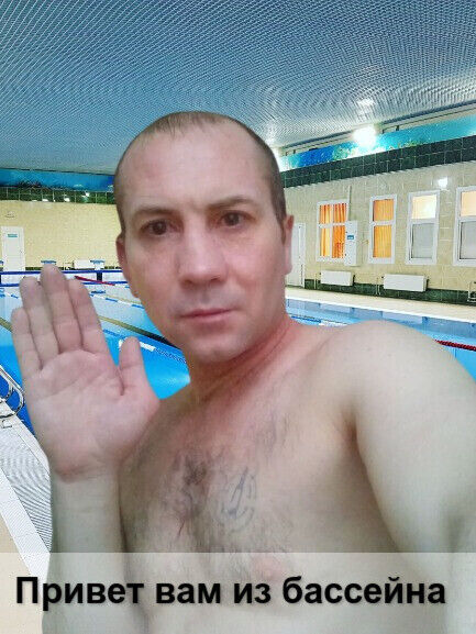  22750029  ROMAN, 43 ,    