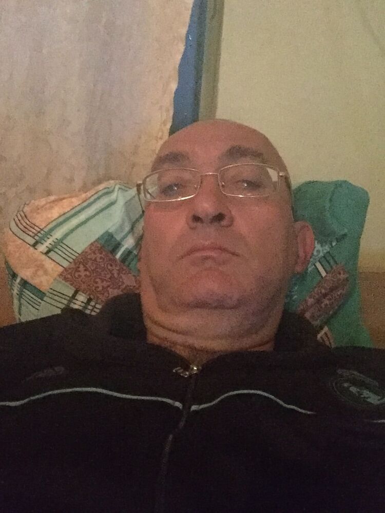  ,   Levon, 55 ,   ,   , c 