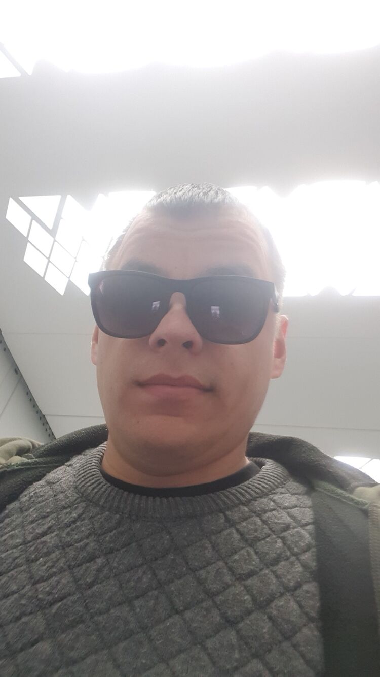  27714869  Ruslan, 32 ,    