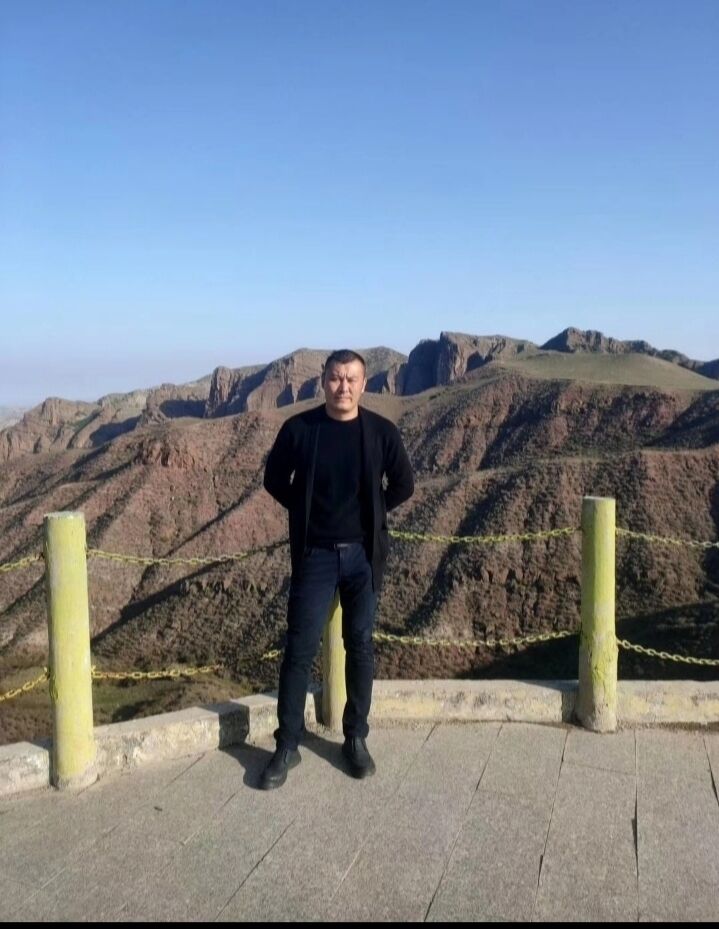  23738309  Arman, 36 ,    