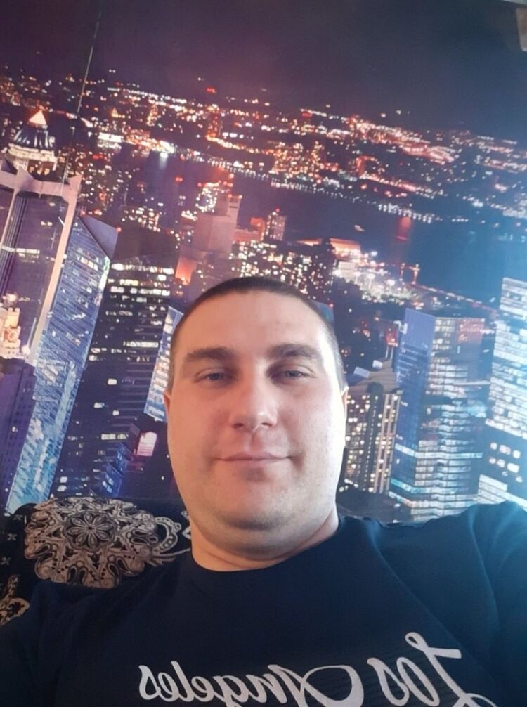  18649009  , 34 ,    