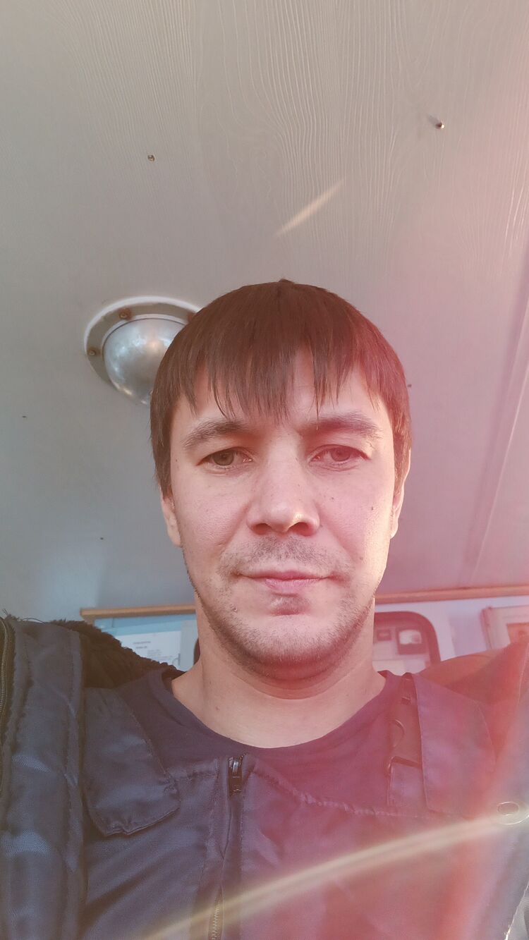  ,   Sergei, 35 ,   