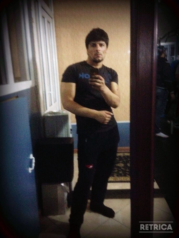  33123379  Timur, 31 ,    -