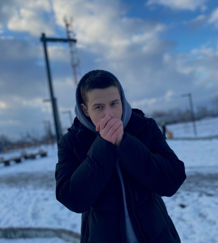  43860529  , 26 ,    