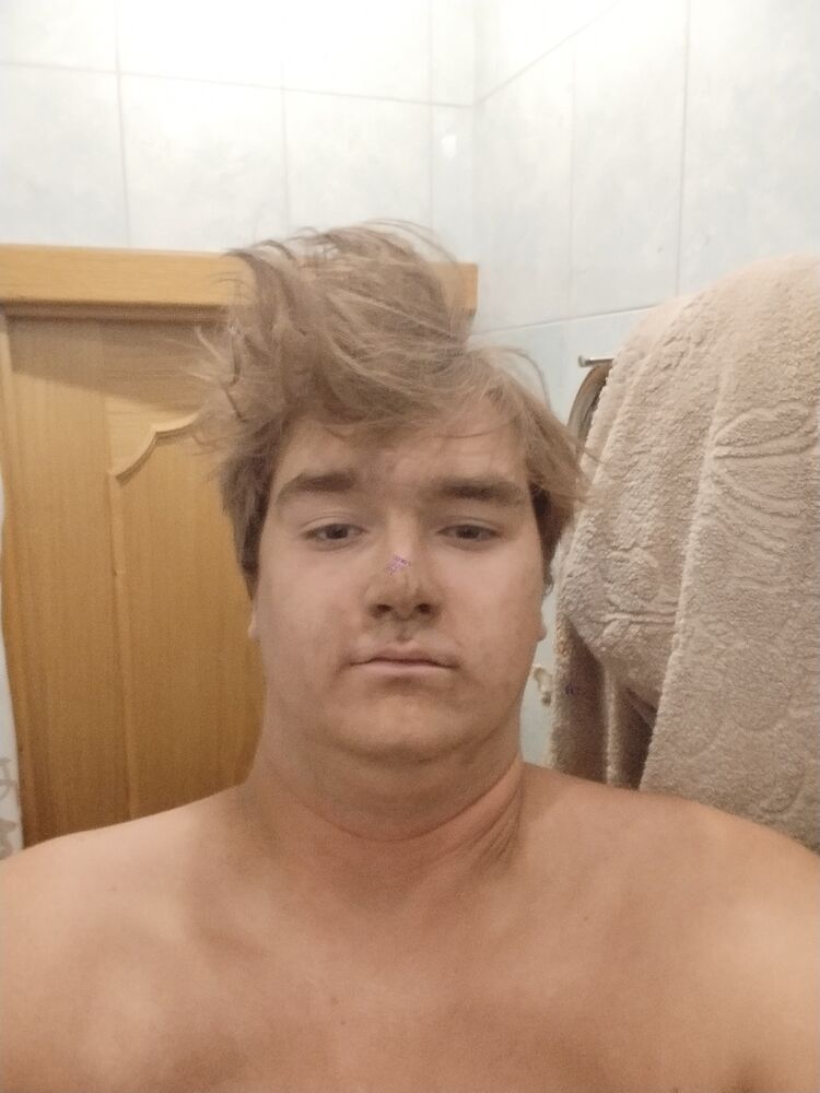  53151239  Vladimir, 18 ,    -