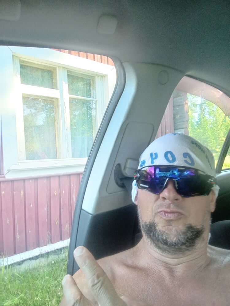  53142429  , 52 ,    