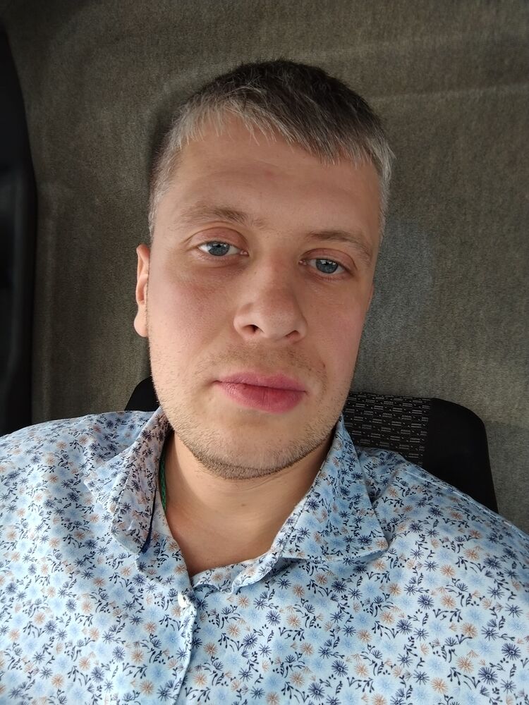  38860129  , 33 ,    