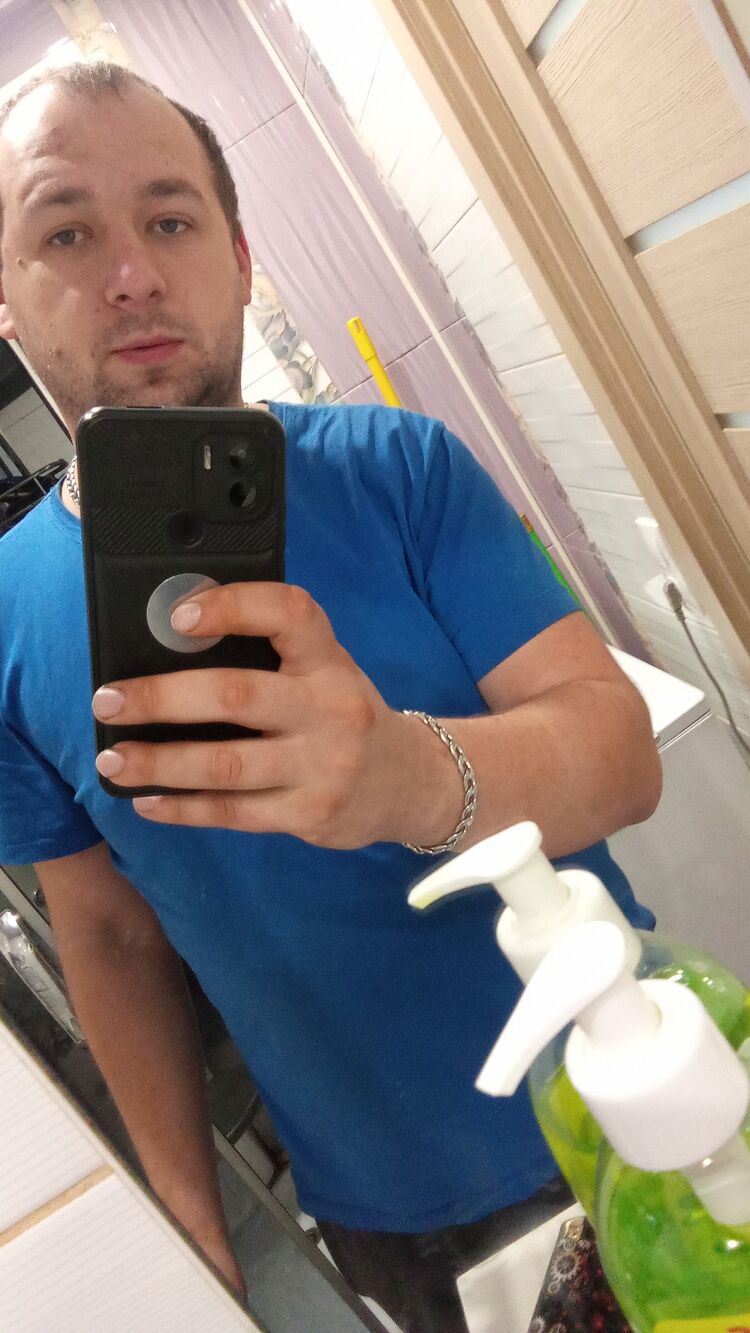  41468639  , 28 ,    