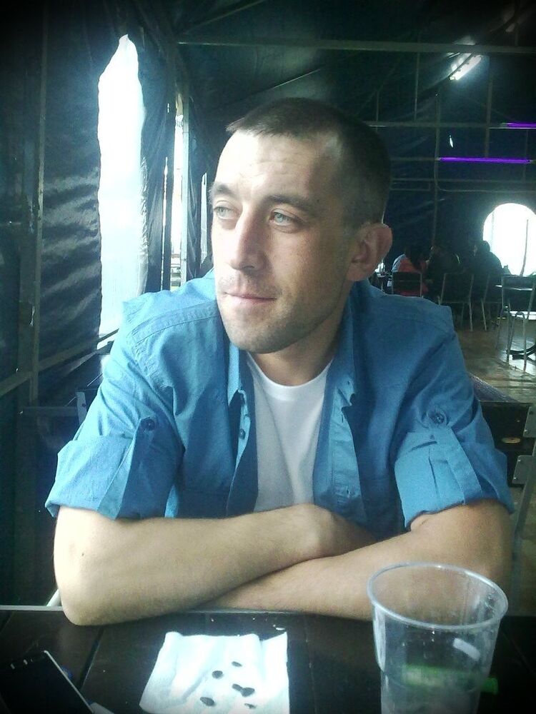  13800009  Artem, 42 ,    