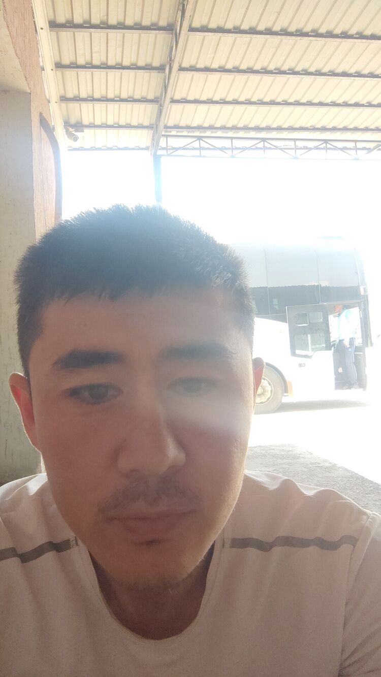  26813159  Temirlan, 25 ,    