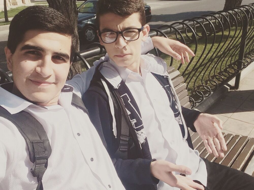  ,   Azamat, 26 ,   ,   , c , 