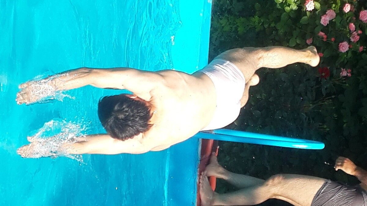  ,   Komil, 40 ,   